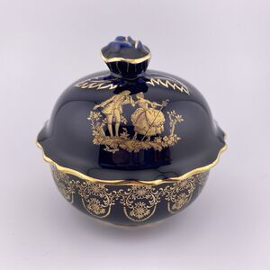 Limoges Castel France Blue 22k Gold Courting Couple Rose 4.25" Trinket Box